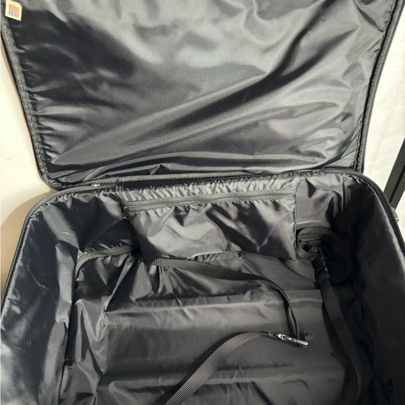 JON HART TRAVEL LUGGAGE - Picture 10 of 14
